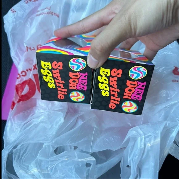 NEW 2026 viral NeeDoh swirlie marbled egg color fidget squishy Set of 2) Easter - Picture 4 of 5